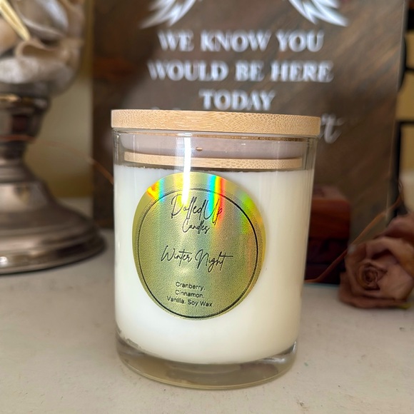 9oz Winter Night Candle | Cranberry Cinnamon Vanilla | Soy Wax Candle - Picture 2 of 4